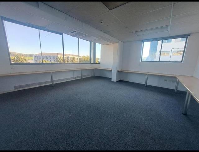 BUSINESS PROPERTY TO RENT IN TYGER VALLEY